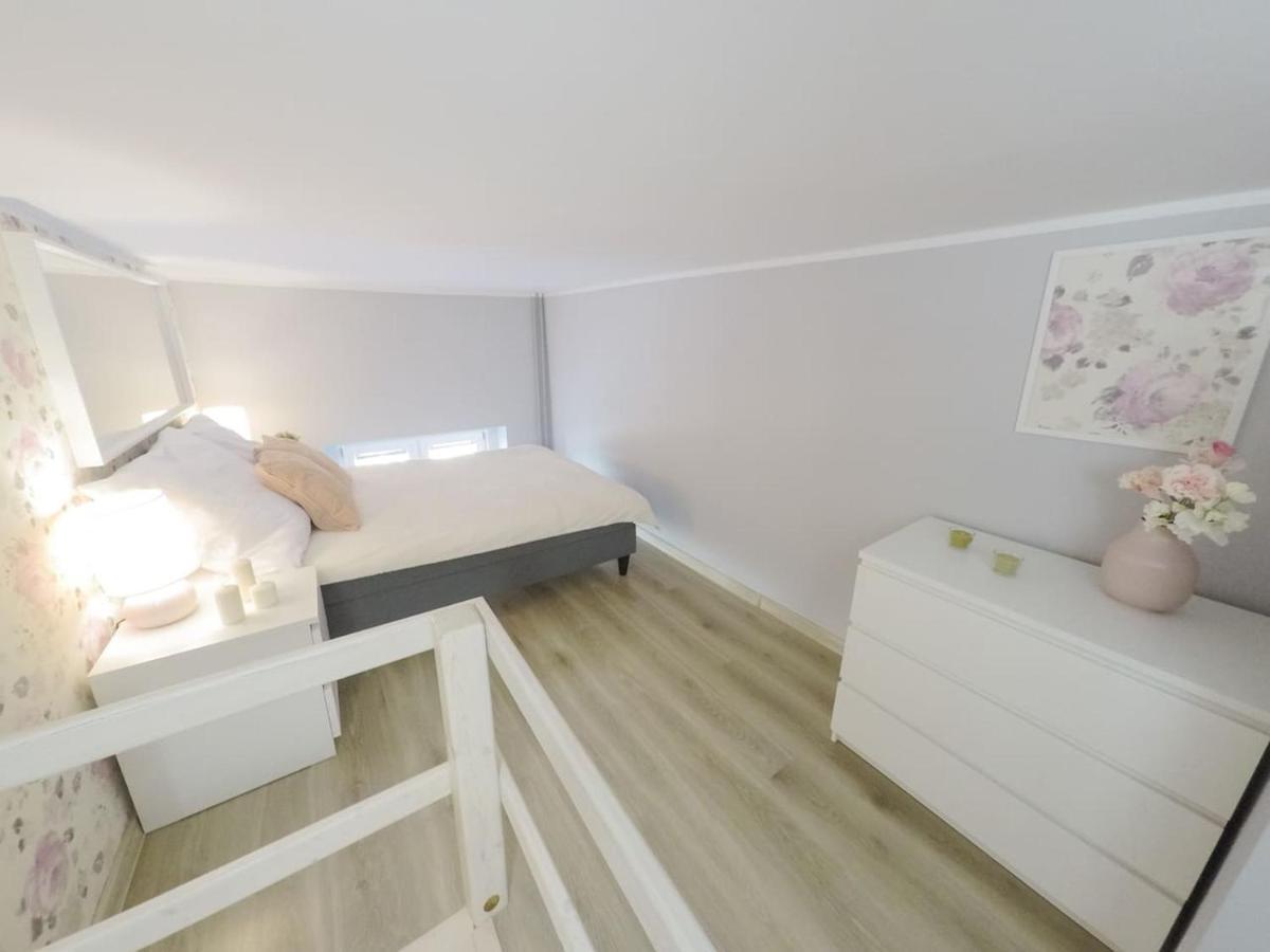 Rynek 20/21 -Cosy New Apartment On The Market Square - 4 Bedrooms - 8 People Wrocław Eksteriør bilde
